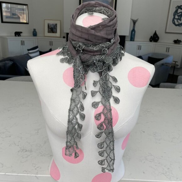 Hand Crafted Fabric Boho Scarf/Belt/Hair Tie w Cotton Lace Trim Grey Sz OS - Picture 7 of 7